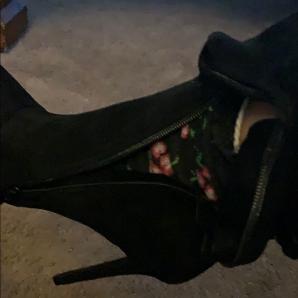 ❗️last one! Thigh High Lace Up Boots!!! Black ❤️❤️ - Picture 6 of 8